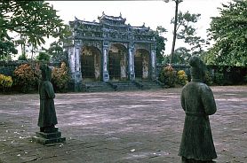 Hue: Grabanlage des Minh Mang