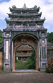 Hue: Grabanlage des Minh Mang - Tor