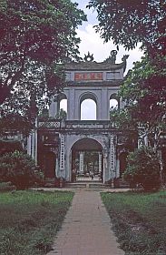 Hanoi - Literaturtempel: Eingangstor