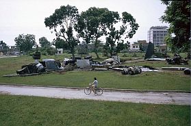 Hanoi: abgeschossener US-Bomber im Leninpark