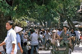 Hanoi - Altstadt: Baumbestandene Straen