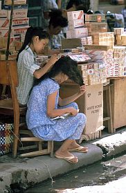 Hanoi-Altstadt: Beim Lausen