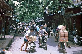 Hanoi - Altstadt: Baumbestandene Straen