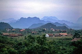 Landschaft bei Ninh Binh