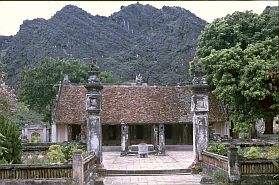 Hoa Lu: Tempel Den Le Dai Hanh